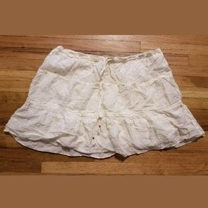 Aberceombie & Fitch medium cream skirt